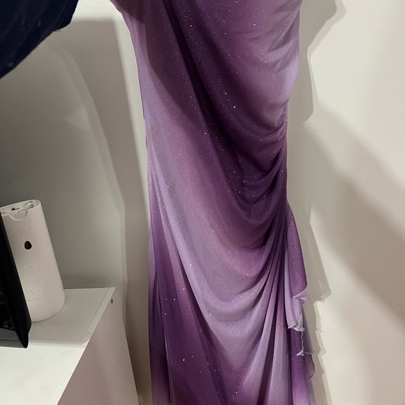 Purple sparkly strapless dress - Picture 2 of 4